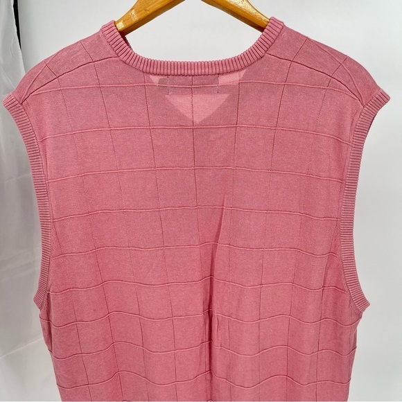 Paul Fredrick Mens 100% Silk Sweater Vest Size XXL Square Design Golf Casual - Picture 8 of 9